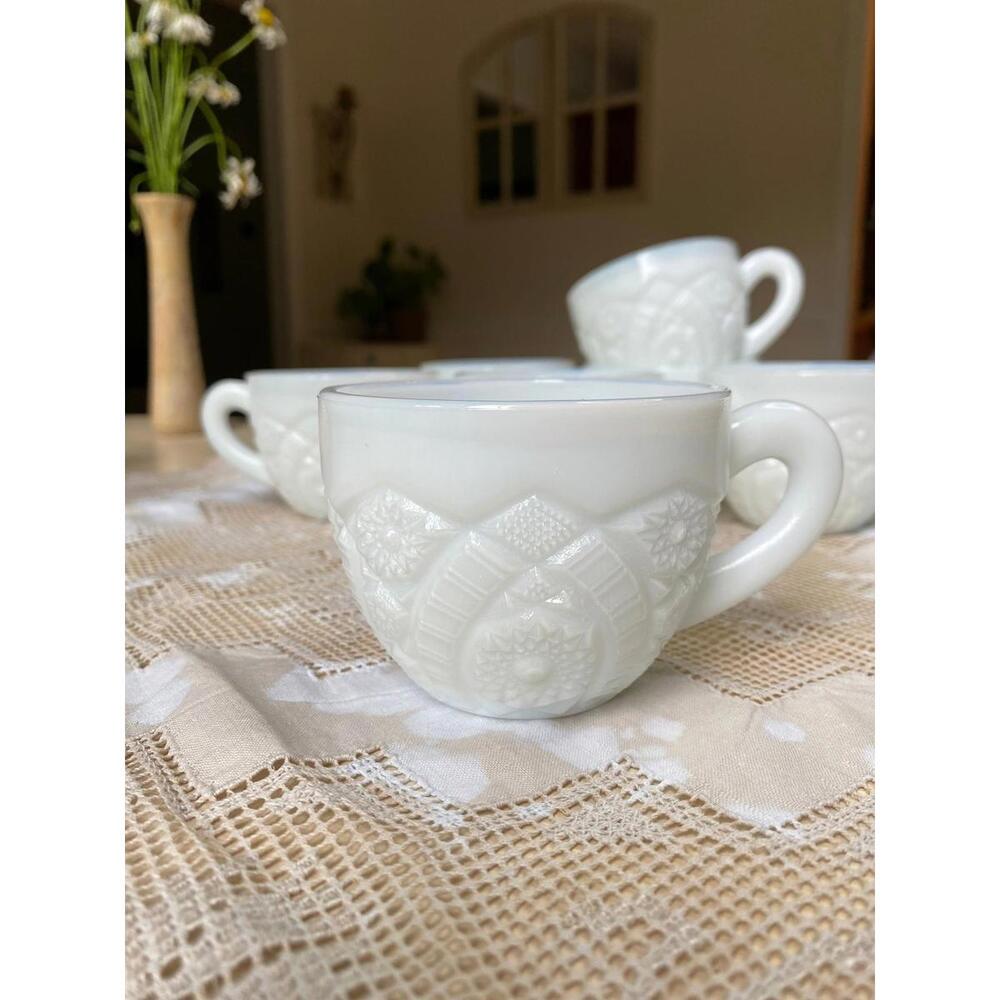 Vintage 1930s Westmoreland McKee Milk Glass Punch Mug set of 7 white